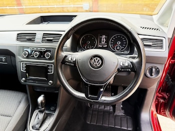 Used Volkswagen Caddy Maxi Life 2020 for sale - 76255964: Photo 2