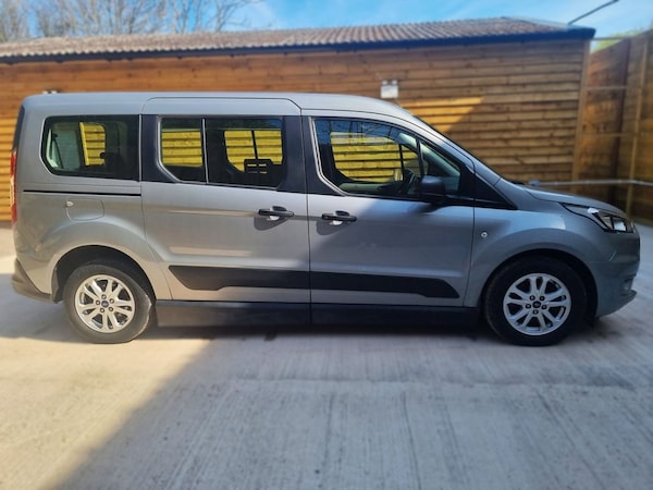 Used Ford Grand Tourneo Connect 2021 for sale - 74930419: Photo 8