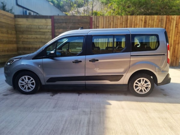 Used Ford Grand Tourneo Connect 2021 for sale - 74930419: Photo 9