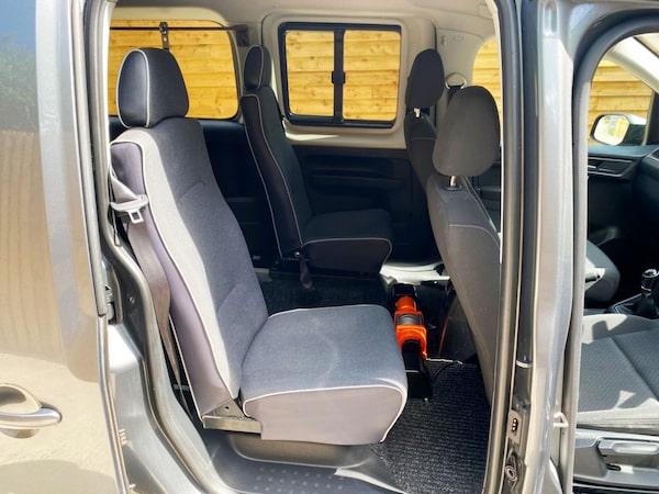 Used Volkswagen Caddy Maxi Life 2019 for sale - 74953643: Photo 13