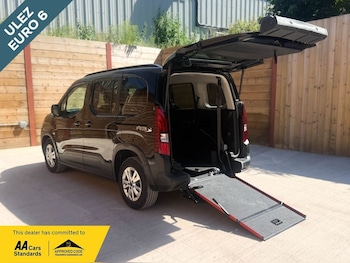 Used Peugeot Rifter 2024 for sale - 79358582: Photo