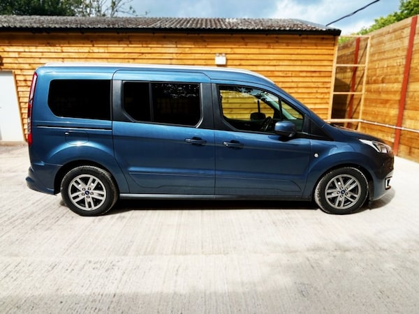 Used Ford Grand Tourneo Connect 2020 for sale - 75242148: Photo 6