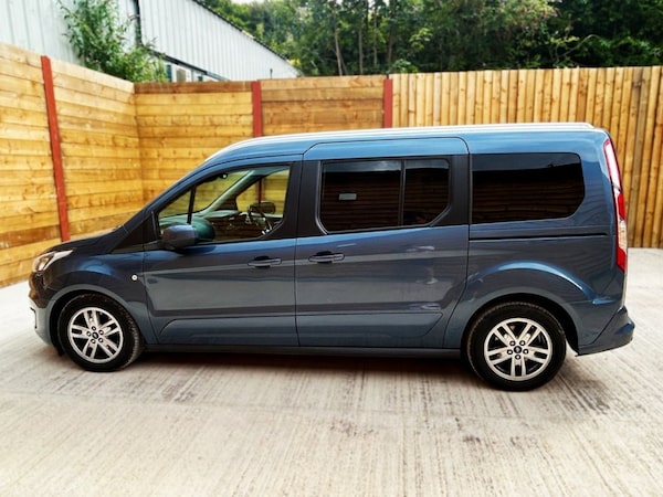 Used Ford Grand Tourneo Connect 2020 for sale - 75242148: Photo 7