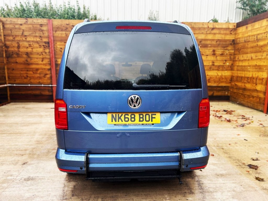 Used Volkswagen Caddy Maxi Life 2018 for sale - 75896442: Photo 11