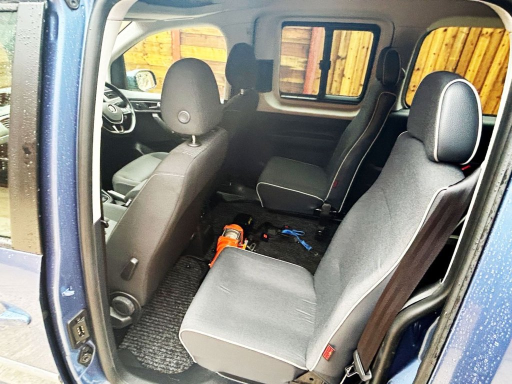 Used Volkswagen Caddy Maxi Life 2018 for sale - 75896442: Photo 21