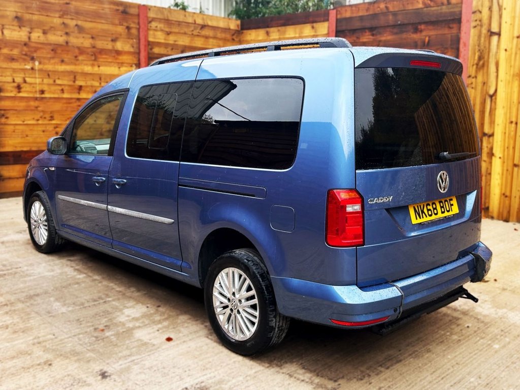 Used Volkswagen Caddy Maxi Life 2018 for sale - 75896442: Photo 9