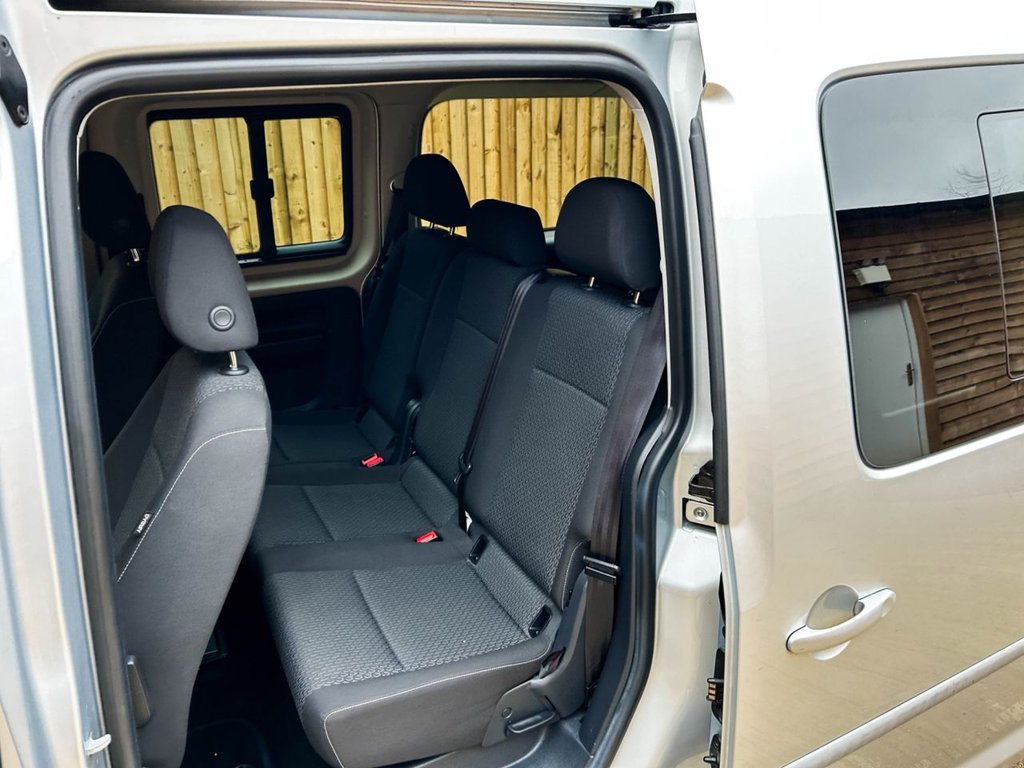 Used Volkswagen Caddy Maxi Life 2018 for sale - 77451934: Photo 22