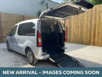 2015 (65) - 1.6 VTi 98 Active 5dr