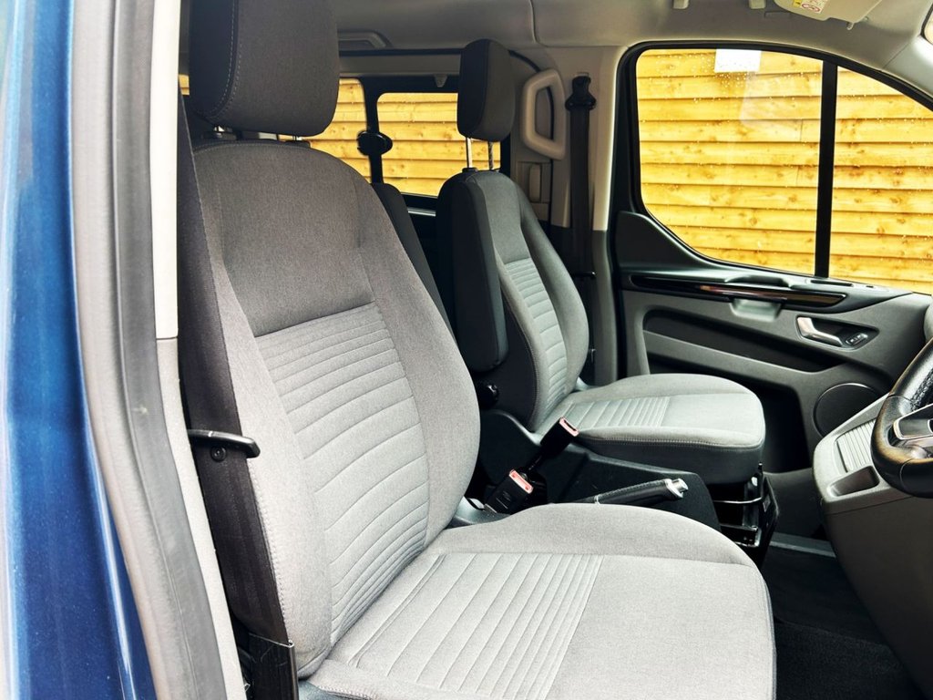 Used Ford Tourneo Custom 2019 for sale - 76395688: Photo 15
