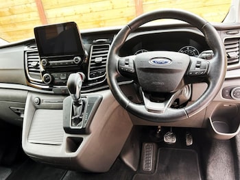 Used Ford Tourneo Custom 2019 for sale - 76395688: Photo