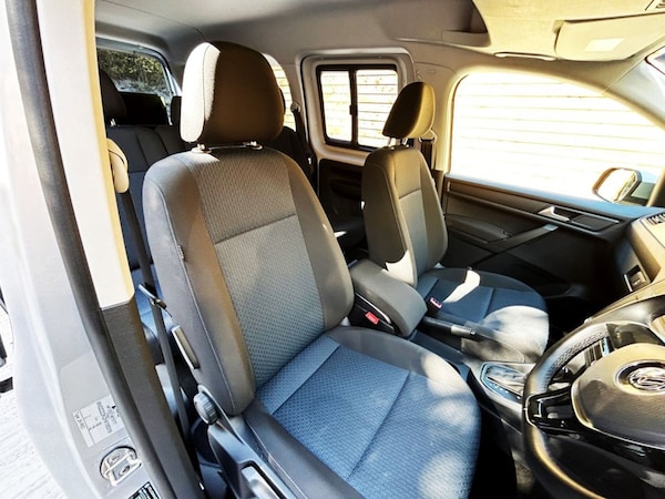 Used Volkswagen Caddy Maxi Life 2017 for sale - 75703865: Photo 18
