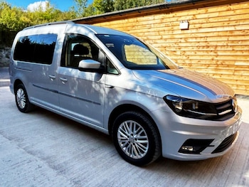 Used Volkswagen Caddy Maxi Life 2017 for sale - 75703865: Photo