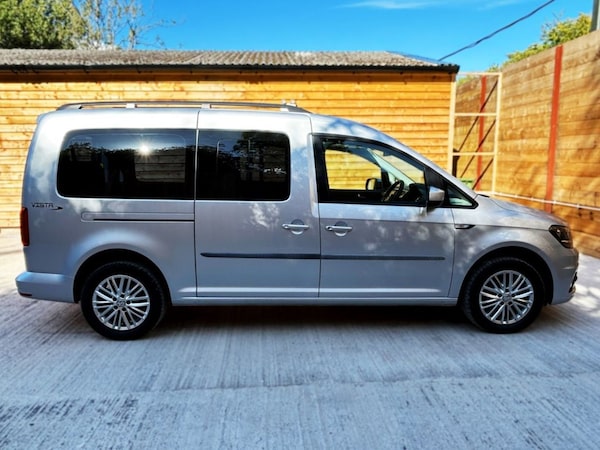 Used Volkswagen Caddy Maxi Life 2017 for sale - 75703865: Photo 7