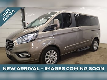 Used Ford Tourneo Custom 2019 for sale - 76768156: Photo