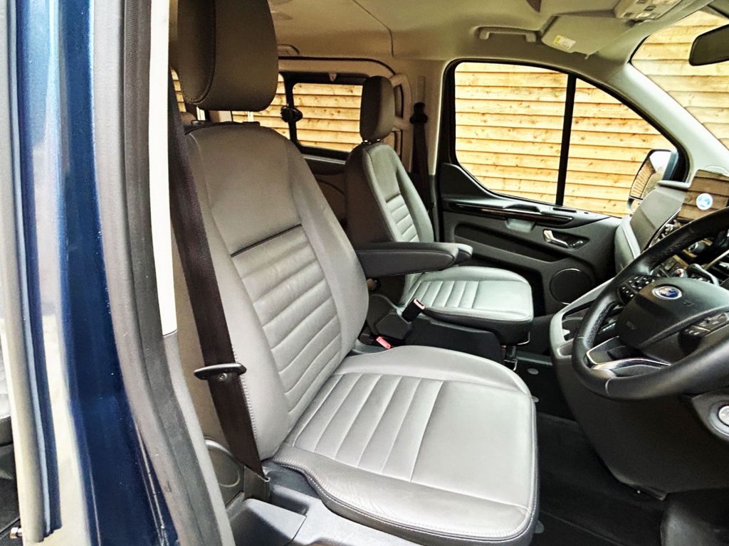 Used Ford Tourneo Custom 2019 for sale - 77171725: Photo 18