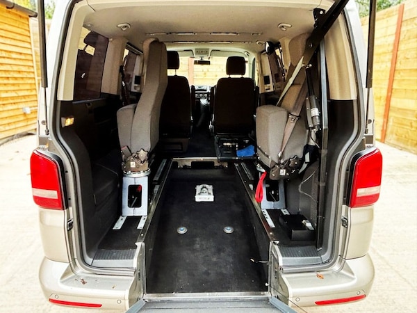Used Volkswagen Transporter 2015 for sale - 75703869: Photo 13