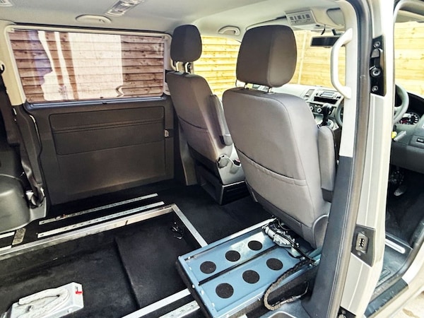 Used Volkswagen Transporter 2015 for sale - 75703869: Photo 16