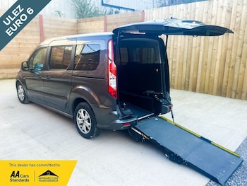 Used Ford Grand Tourneo Connect 2020 for sale - 78372141: Photo