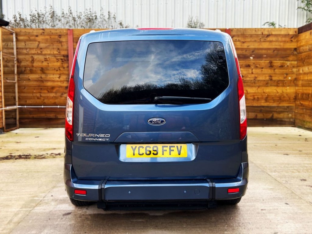 Used Ford Grand Tourneo Connect 2019 for sale - 77879589: Photo 12