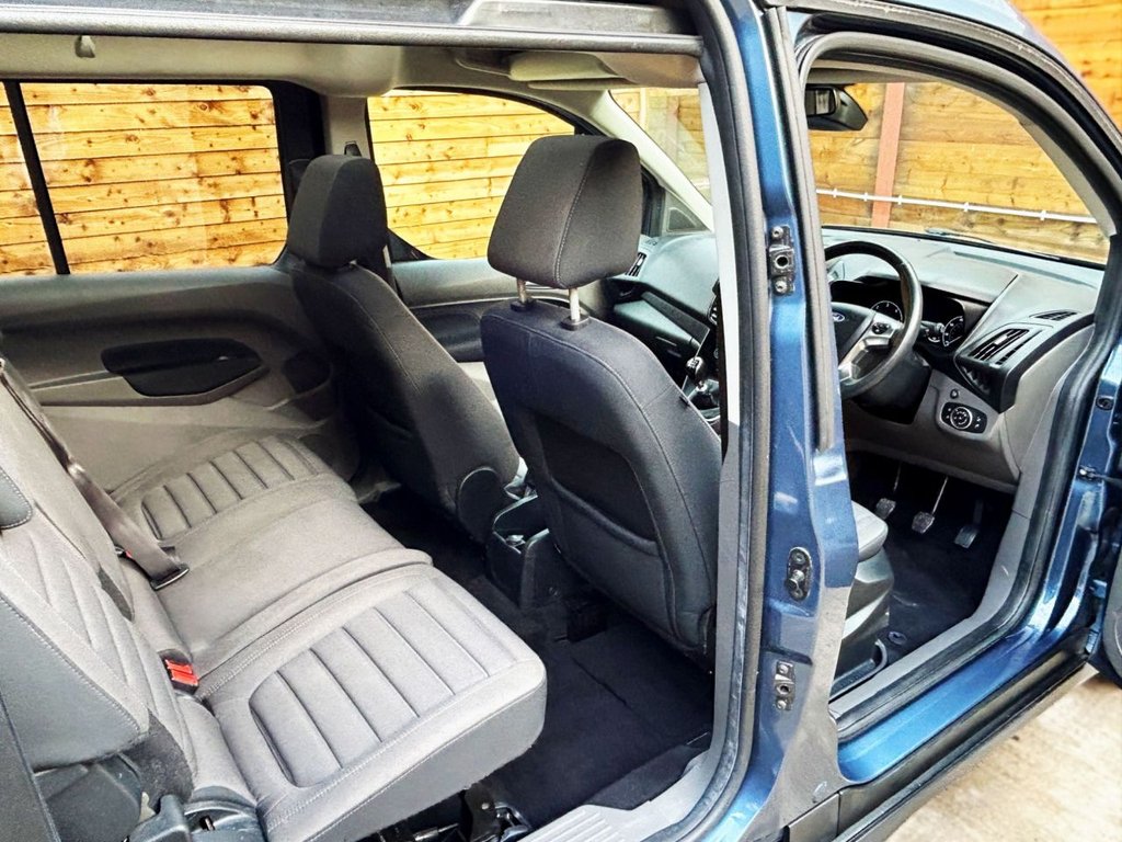 Used Ford Grand Tourneo Connect 2019 for sale - 77879589: Photo 20