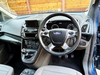 Used Ford Grand Tourneo Connect 2019 for sale - 77879589: Photo