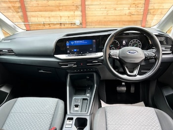 Used Ford Grand Tourneo Connect 2023 for sale - 79530907: Photo