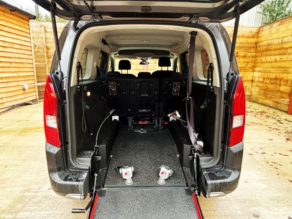 Used Peugeot Rifter 2021 for sale - 76256392: Photo 14