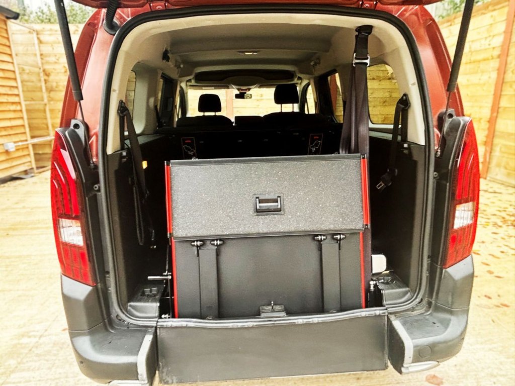 Used Peugeot Rifter 2021 for sale - 76950284: Photo 11