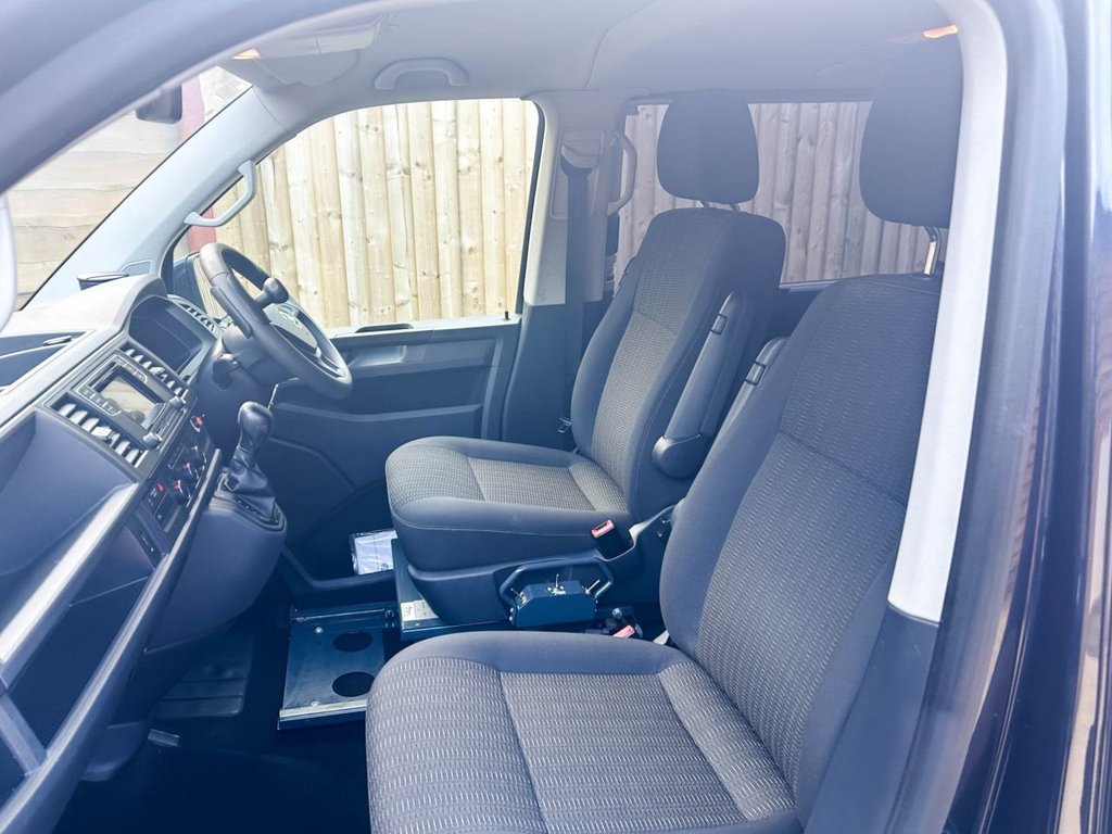 Used Volkswagen Transporter Shuttle 2018 for sale - 77904655: Photo 19