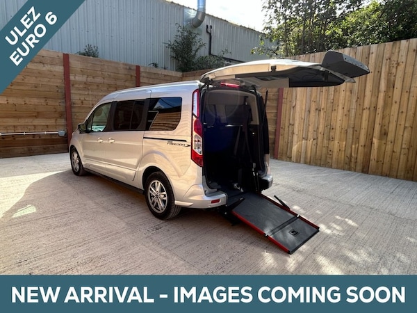 Used Ford Grand Tourneo Connect 2020 for sale - 76223824: Photo 1