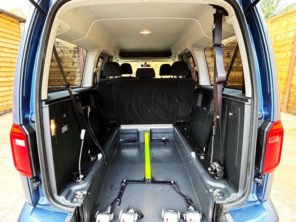 Used Volkswagen Caddy Maxi Life 2018 for sale - 77498573: Photo 14