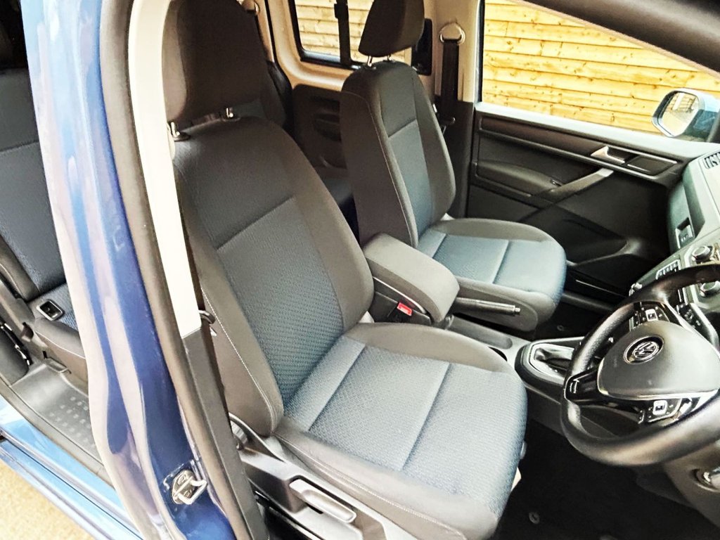 Used Volkswagen Caddy Maxi Life 2018 for sale - 77498573: Photo 16