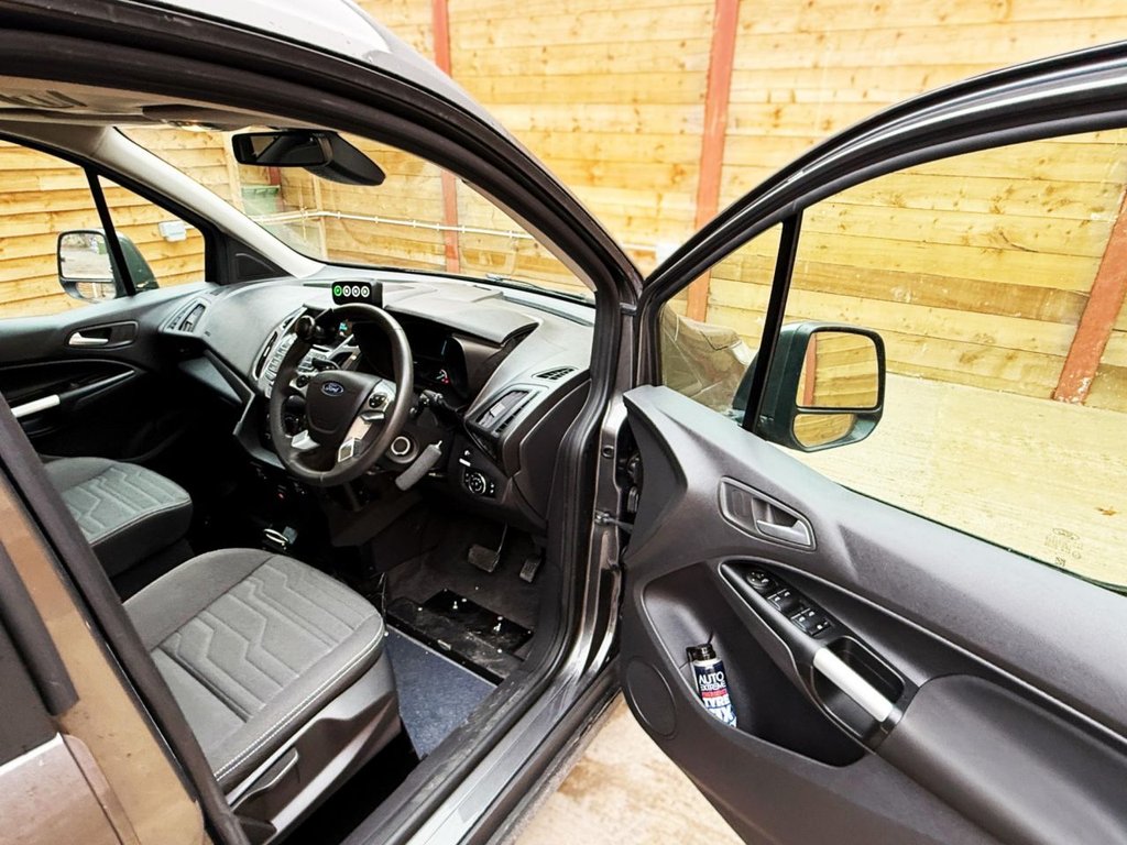 Used Ford Grand Tourneo Connect 2020 for sale - 77779889: Photo 12