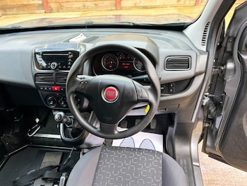 Used Fiat Doblo 2018 for sale - 78200575: Photo