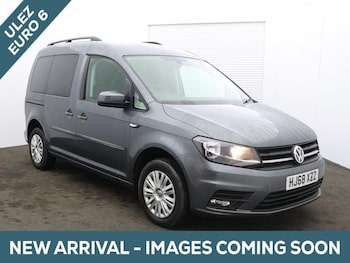 Used Volkswagen Caddy Life 2018 for sale - 77341827: Photo