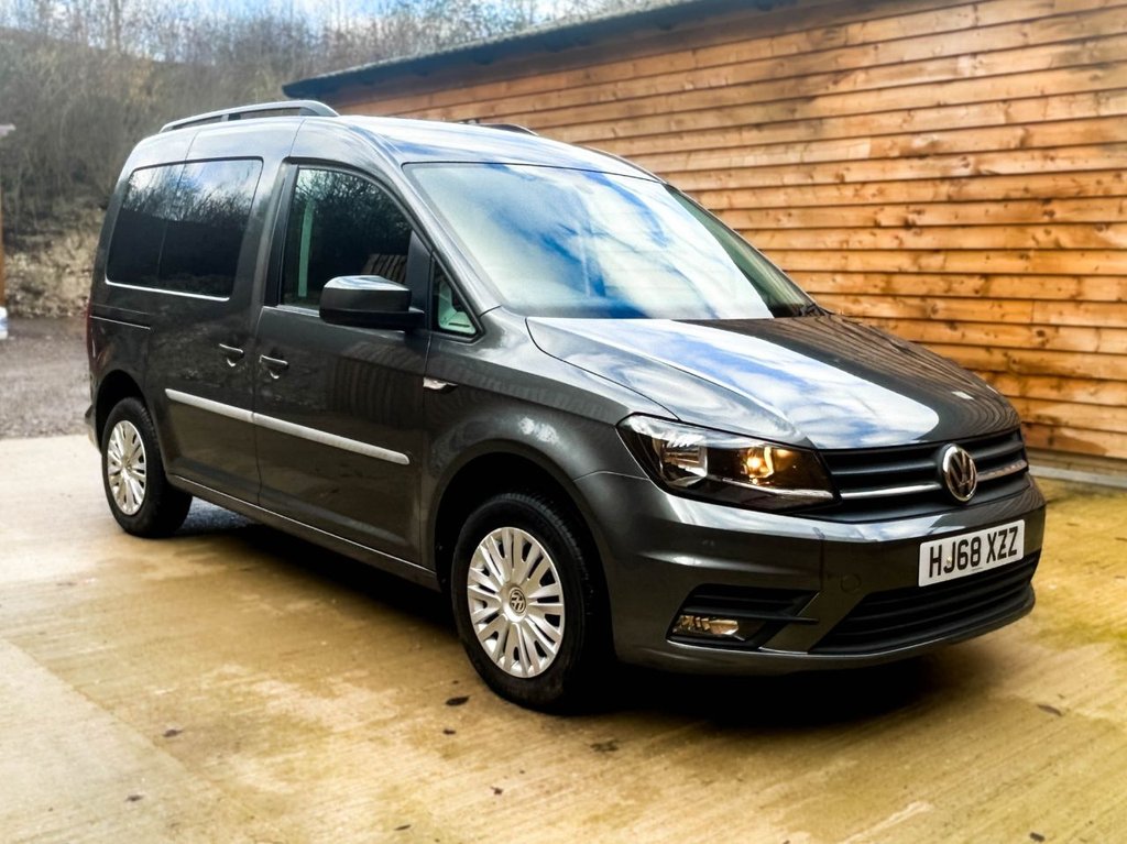 Used Volkswagen Caddy Life 2018 for sale - 77341827: Photo 3