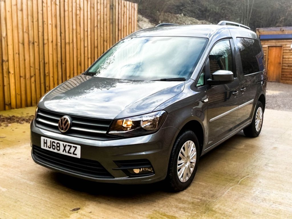 Used Volkswagen Caddy Life 2018 for sale - 77341827: Photo 6