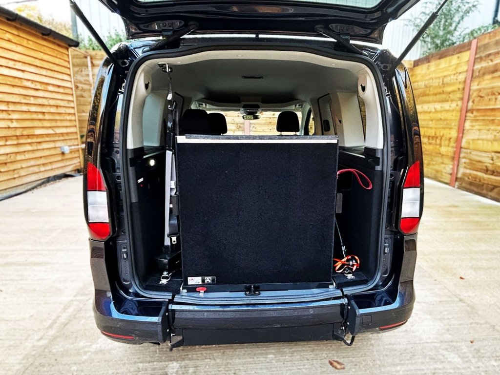 Used Ford Tourneo Connect 2023 for sale - 76558794: Photo 13