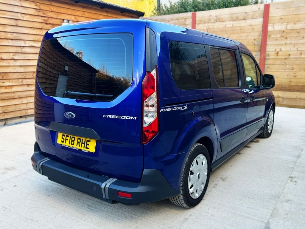 Used Ford Grand Tourneo Connect 2018 for sale - 76900217: Photo 5