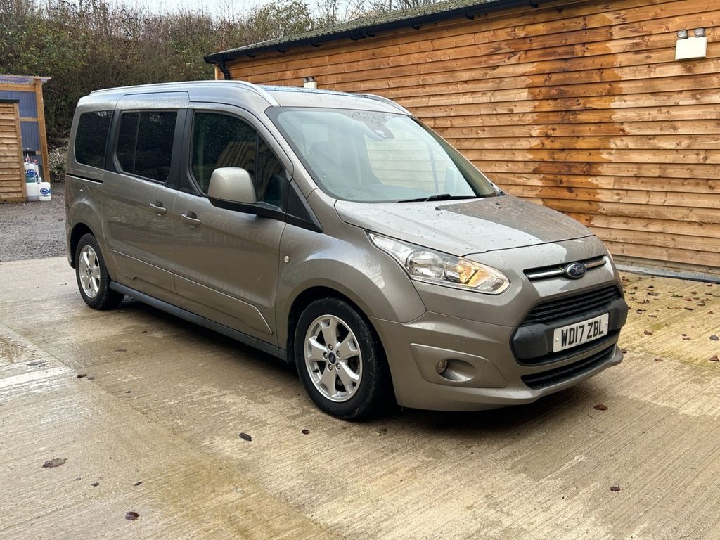 Used Ford Grand Tourneo Connect 2017 for sale - 76883454: Photo 5