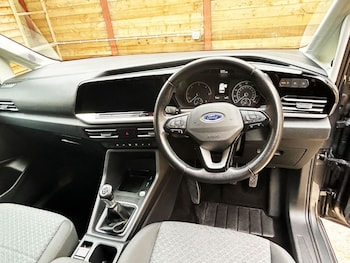 Used Ford Tourneo Connect 2024 for sale - 76256373: Photo