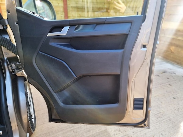 Used Volkswagen Transporter 2020 for sale - 75194140: Photo 22