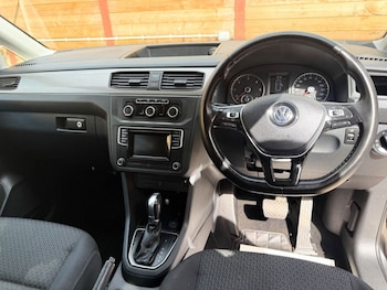 Used Volkswagen Caddy Life 2020 for sale - 79244885: Photo
