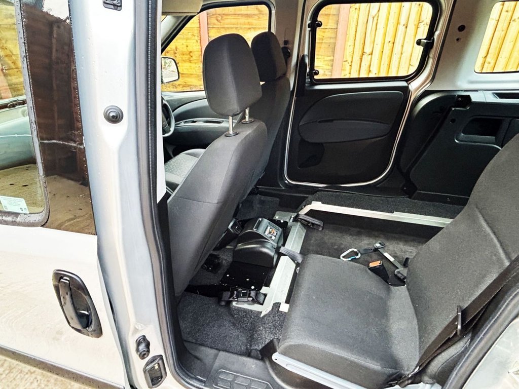 Used Fiat Doblo 2017 for sale - 76396288: Photo 22