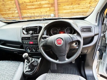 Used Fiat Doblo 2017 for sale - 76396288: Photo