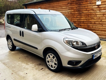 Used Fiat Doblo 2017 for sale - 76396288: Photo