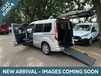2018 (67) - 3 Seat Auto Wheelchair Accessible Disabled Access Vehicle WAV 5-Door