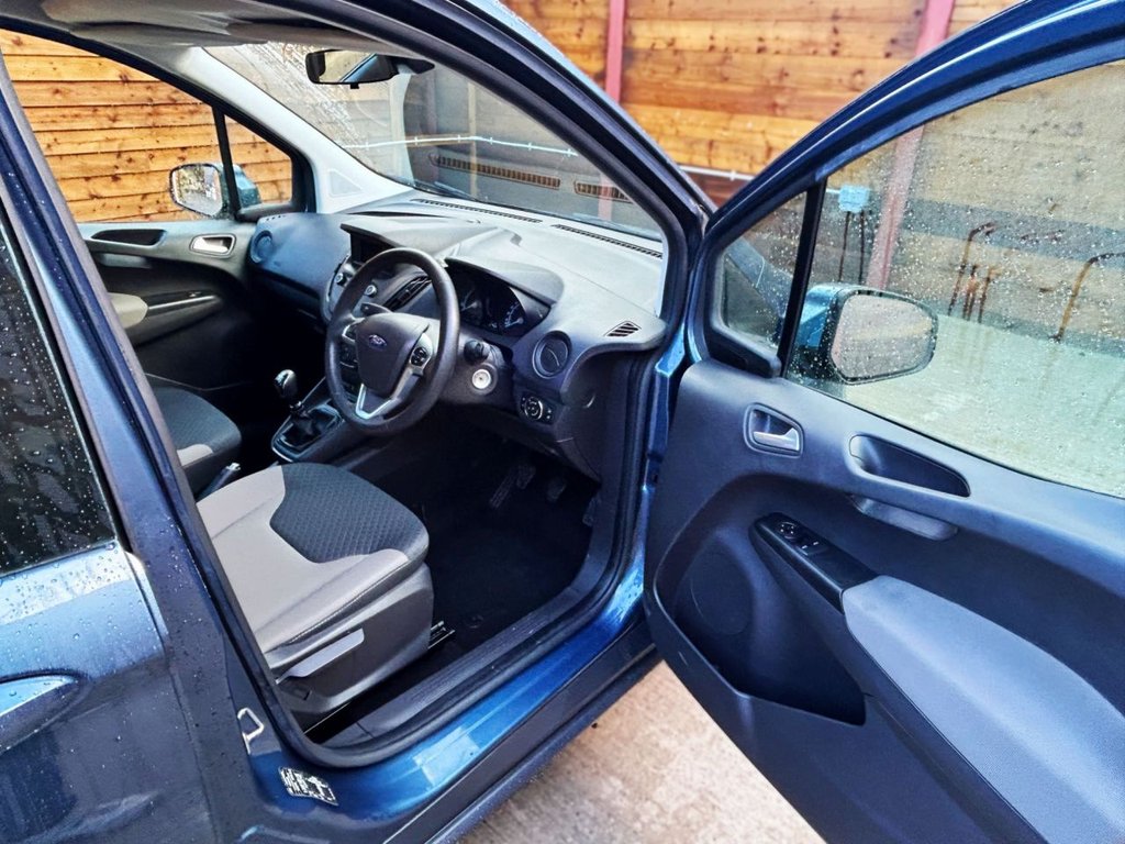 Used Ford Tourneo Courier 2020 for sale - 76546930: Photo 17