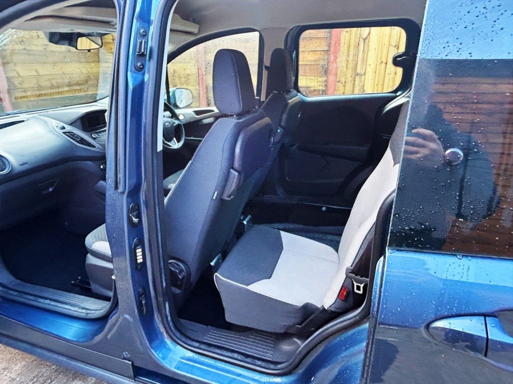 Used Ford Tourneo Courier 2020 for sale - 76546930: Photo 24