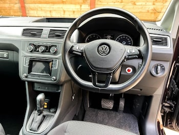 Used Volkswagen Caddy Life 2018 for sale - 78110913: Photo